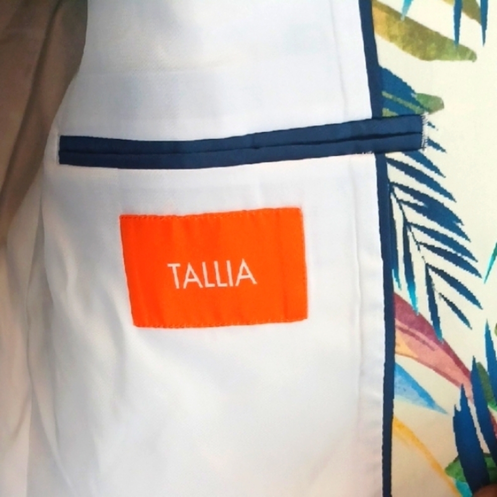 TALLIA Multicolor Leaf Print Blazer, L - Picture 2 of 12
